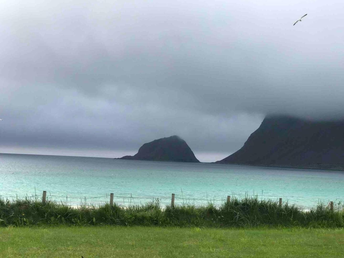 Haukland Beach House Leknes Esterno foto