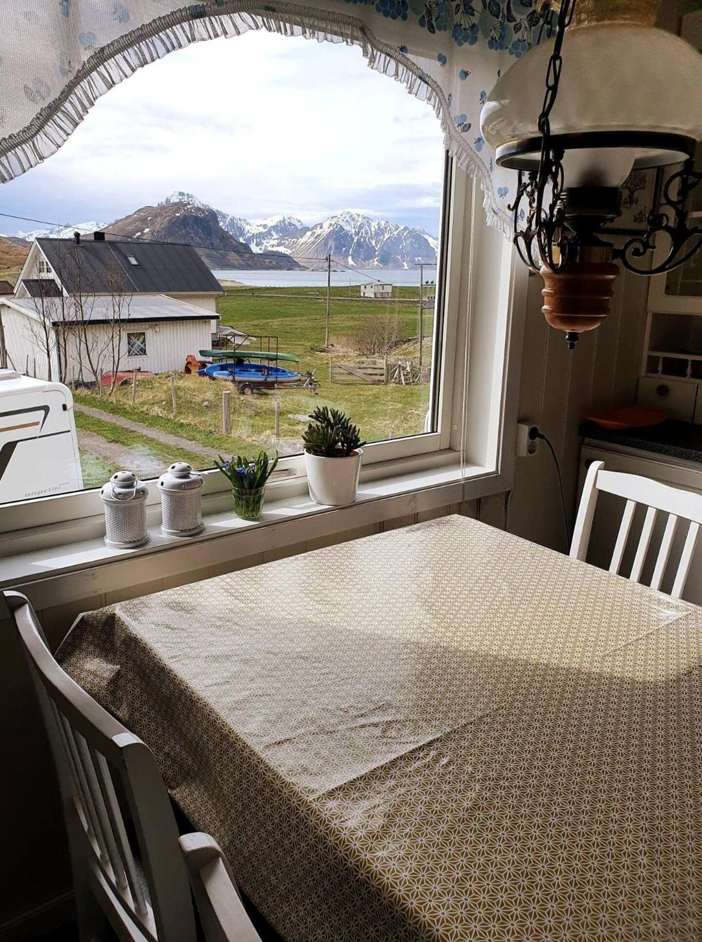 Haukland Beach House Leknes Esterno foto